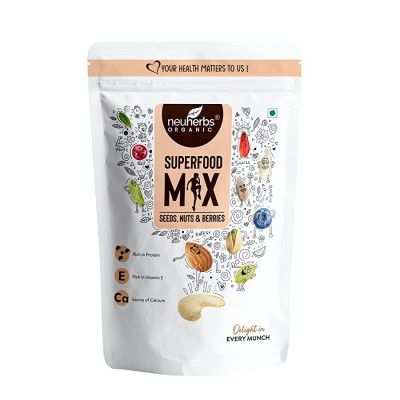 Neuherbs Superfood Mix with Seeds, Nuts & Berries | Unroasted Pumpkin Seeds Sunflower Cashew Nuts Almonds Pistachios Blueberries Flax Seeds | Rich in Protein & Vitamin E - 200g