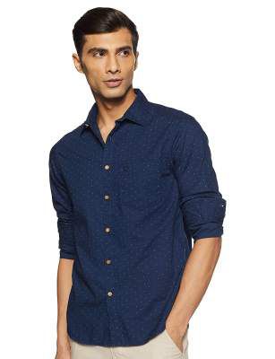 Newport University Men's Classic Fit Casual Shirt