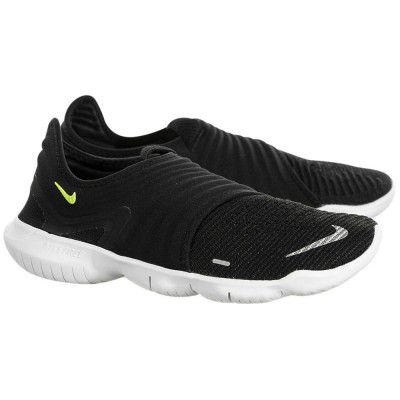 Nike Sports Shoes at Minimum 50% Off