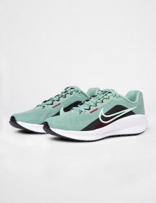 NIKE Women Running Shoes