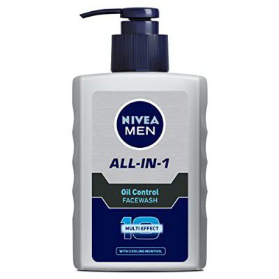 Nivea Men Face Wash, Oil Control For 12Hr Oil Control With 10X Vitamin C Effect, 150 ml