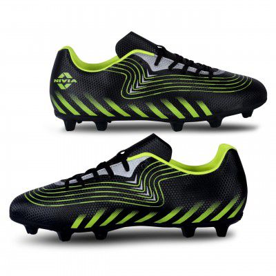 Nivia Kinatic Football Stud Shoe