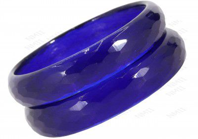 NMII Glass with Diamond Shaped Glossy Finished Bangle