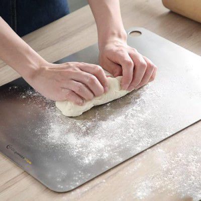 OrganizeMee Chopping Board Stainless Steel Metal Cutting Kitchen,Heavy Duty Choping-Board Vegetable, Meats vegitable Chopper Boards,Safe Durable with Anti-Skid Silicon Pad (New Medium)(31.8CM X 21CM)