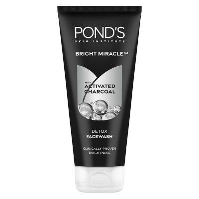 PondS Pure Detox Face Wash - 200 G, Daily Exfoliating & Brightening Cleanser, Deep Cleans Oily Skin