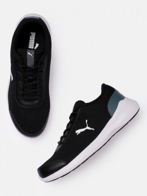 Puma Men Black Solid Forza Running Shoes