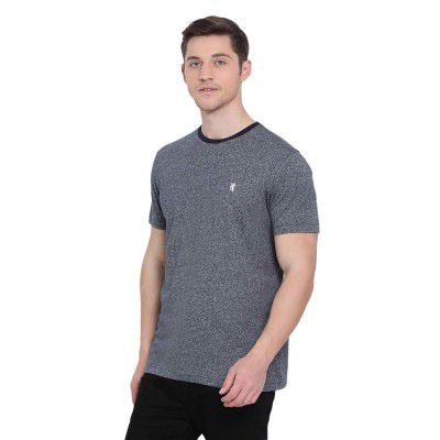 Red Tape Men's Classic Fit T-Shirt