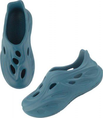Red Tape  Slip-on Clogs For Girls  (Blue , 10-11 Years)