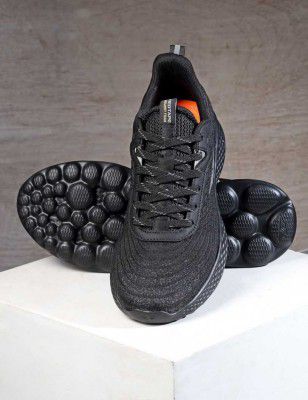 RED TAPE  Walking Shoes For Men (Black)