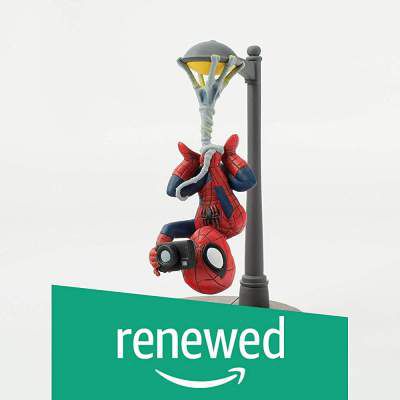 (Renewed) Quantum Mechanix Spider-Man Spider Cam Q-Fig Diorama, Marvel Action Figure