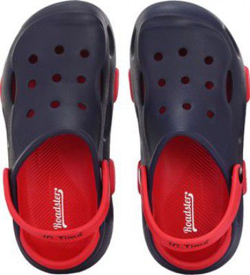 Roadster Men Clogs Sandal