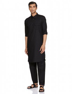 See Designs Men Black Pathani Kurta with Salwar