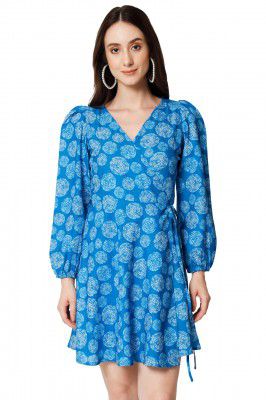 SHOPPING QUEEN Women's Crepe Fit & Flare Dress