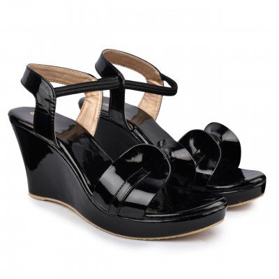 Signora102 Wedge Sandal