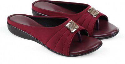SOKEN  Women Maroon Flats Sandal