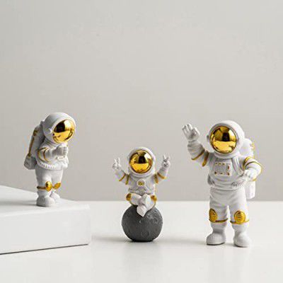 Street27 Polyvinyl Chloride 3Pcs Astronaut Action (Golden)
