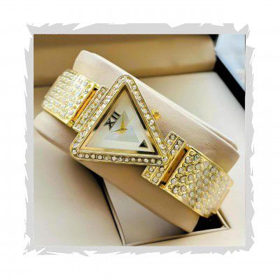STYLEDOSE Luxury Dial Diamond Studded Triangle case and brecelet Strap Stylish Quartz Analogue Wrist Watches
