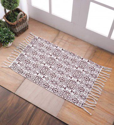 SWHF Cotton Printed Area Rug Floor Dhurrie for Living Room and Bed Room, 45X75 cm, Maroon
