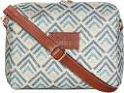 The CLOWNFISH White Women Sling Bag