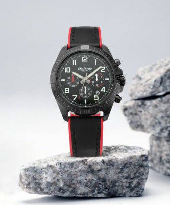Titan Lum story Analog Watch - For Men NN90112NP01