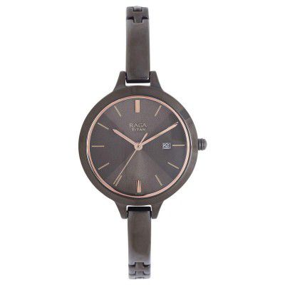Titan Women Metal Raga Viva Analog Champagne Dial Watch-Nl2578Qm02/Np2578Qm02, Band Color-Gray