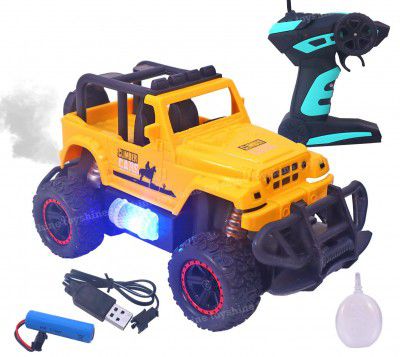 Toyshine Spray Function Remote Control SUV Car, Light Up RC Cars Sports Car 1:20 Scale Toy Vehicle