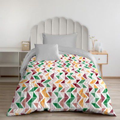 Trident Single Size Comforter Blanket, 144 Thread Count, 100% Cotton Shell with 120 GSM Polyfill, Single Bed Comforter Blanket, Urban Comfort Collection-Trippy Triangles Red