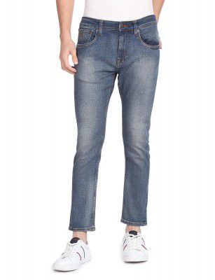 U.S. Polo Assn. Men's Mid-Rise Waist, Button and Zip Fly Closure Regular Fit Jeans