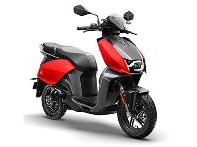 VIDA V1 Plus Electric Scooter Powered by Hero | 100 km Range in one Charge | Top Speed 80 kmph | Red