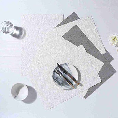 Wonderchef Valentina Set of 6 Chevron & Textured Pattern Reversible Placemat