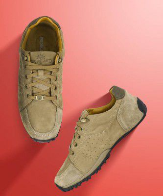 WOODLAND Casuals For Men  (Multicolor )