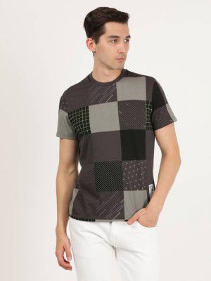 Wrangler  Men Striped Round Neck Pure Cotton Grey T-Shirt