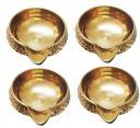 Yamkay Brass Oil Lamp Diya/Vilakku Diya for Puja, Puja Kubera Deepam for Diwali Pooja Festive Gifts Oil Lamp Diya (Small, 4)...